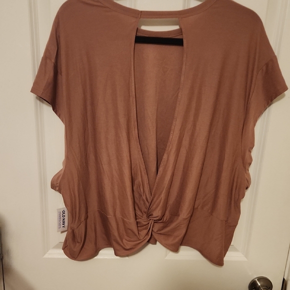 Old Navy XXL Women's Short Sleeve Open Back Workout Top - Picture 4 of 4